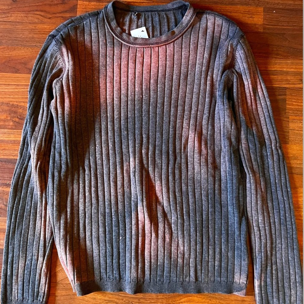 Calvin Klein Ribbed Sweater - Distressed/Bleachd
